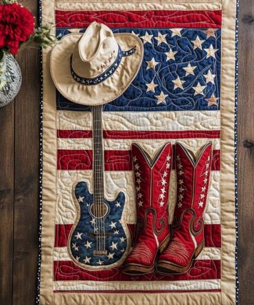 Western Spirit Set Quilted Table Runner
