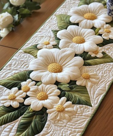 Wild Daisies Quilted Table Runner