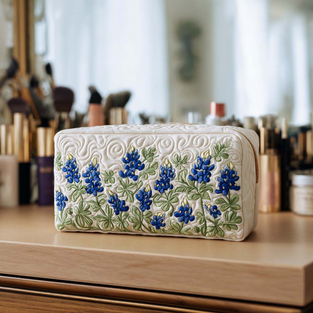 Wildflower White Quilted Makeup Bag