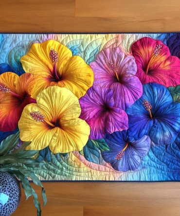 Tropical Aloha Quilted Dinner Placemat — Vibrant Hawaiian Table Mat, Machine-Washable, Reversible, Perfect Summer Table Decor