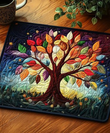 Autumn Glow Tree Quilted Placemat — Harvest Table Accent with Quilted Texture, Padded Heat Protection, Machine-Washable for Seasonal Entertaining