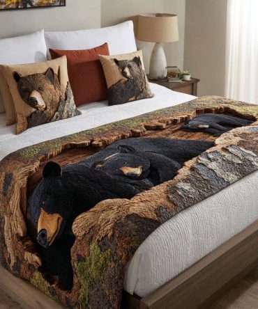 Rustic Bear Quilted Bed Runner — Horizon Animal-Themed Bed Scarf For Cabin & Kids' Rooms, Soft Durable, Easy Care