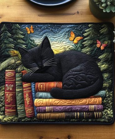 Black Cat Spell Quilted Placemat - Mystical Halloween Table Accent, Witchy Cat Motif, Quilted & Durable, Easy Care For Parties