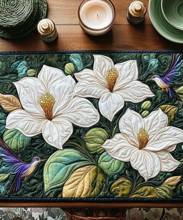 Bloom Essence Botanical Quilted Placemats — Vibrant Floral Table Accents for Spring, Durable & Machine-Washable Dining Essentials