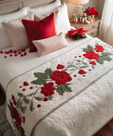 Blushing Hearts Quilted Bed Runner - Soft Pink Heart Motif Decorative Bed Scarf, Reversible Cotton Blend For Charming, Feminine Bedroom Styling