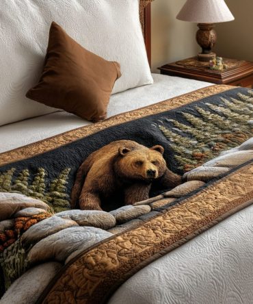 Cabin Creek Grizzly Quilted Bed Runner — Grizzly Bear Lodge Throw For Rustic Bedrooms & Cottages , Durable Cotton, Reversible, Easy Care