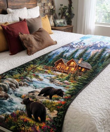 Rustic Cabin Quilted Bed Runner – Luxury Lodge-Style Cotton Blend Accent For King & Queen Beds, Warm Plaid Patchwork