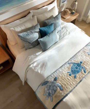 Calming Currents Quilted Bed Runner — Serene Blue-Grey Accent, Soft Cotton Blend, Reversible & Perfect For Tranquil Bedroom Decor