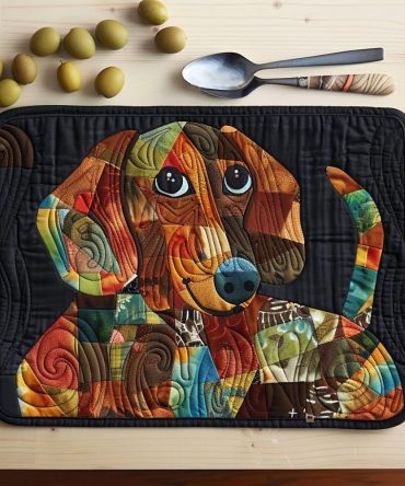 Autumn Dachshund Quilted Placemat — Cheerful Fall Table Mat, Cotton Blend, Easy-Care Seasonal Dining & Gift Idea