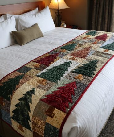 Rustic Country Christmas Tree Quilted Bed Runner — Cozy Farmhouse Holiday Bed Scarf, Quilted Seasonal Bedroom Accent