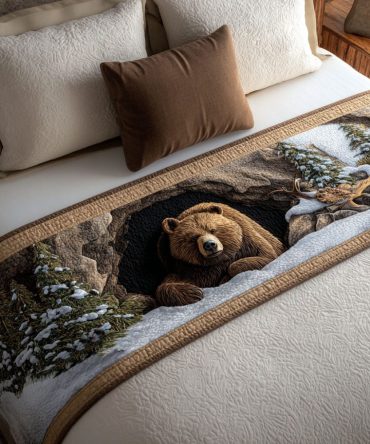 Cozy Den Bear Quilted Bed Runner — Warm Lodge Bear Cotton Throw For Bed, Sofa & Cabin , Plush, Reversible, Machine-Washable Accent