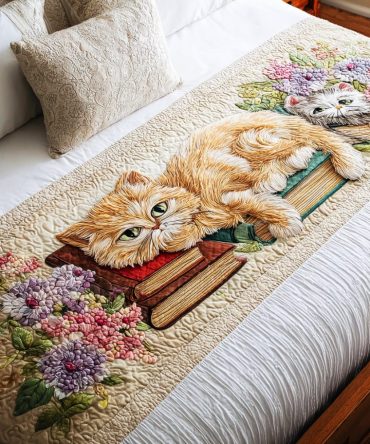 Curious Book Cat Quilted Bed Runner - Literary Cat Print Bed Scarf For Book Lovers, Cozy Quilting, Decorative Accent For Reading Nooks & Bedrooms