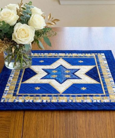 Regal David Emblem Quilted Placemat — Classic Emblem Table Mat for Elegant Dining, Quilted Surface Protection, Durable & Easy Care
