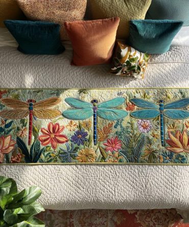 Dragonfly Bloom Quilted Bed Runner – Delicate Dragonfly & Floral Accent, Lightweight Quilted Runner For Elegant Bedroom Refresh Or Guest Rooms