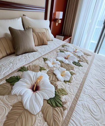 Elegant Whites Quilted Bed Runner — Crisp White Decorative Runner For Timeless Bedroom Styling, Soft Quilting For Luxe Layered Bedding Looks