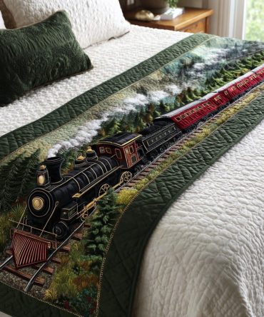 Emerald Streamline Quilted Bed Runner — Elegant Green Decorative Throw For Queen & King Beds, Reversible Cotton-Blend Accent