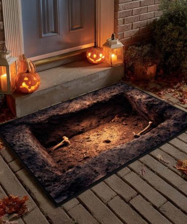 Haunted Empty Grave Halloween Doormat — Spooky Outdoor Welcome Mat, Weatherproof Non-Slip Entrance Rug For Seasonal Decor
