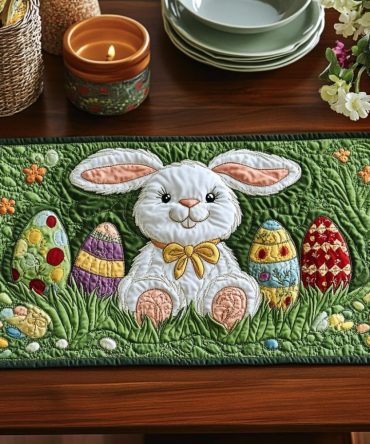 Festive Hops playful bunny quilted table placemat — bright Easter dining mat, machine-washable, non-slip backing, spill-friendly and kid-approved
