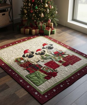 Playful Festive Pug Trio Rug — Cute Christmas Dog Area Rug For Kids, Entryway & Living Room, Soft Pile With Non‑Slip Backing