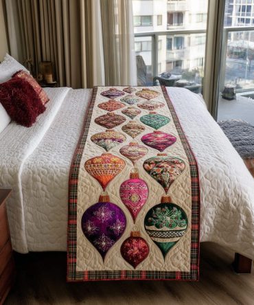 Frosted Charm Quilted Bed Runner - Elegant Winter Bedding Accent, Soft Quilted Throw For Seasonal Home Styling