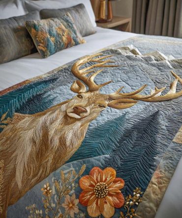 Golden Highlands Quilted Bed Runner — Luxurious Autumnal Bedding Accent With Warm Tones For Elegant Seasonal Styling