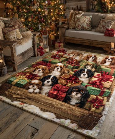 Holiday King Charles Designer Area Rug – Elegant Festive Accent Rug With Royal Motif, Plush Comfort, Durable Non-Slip Backing