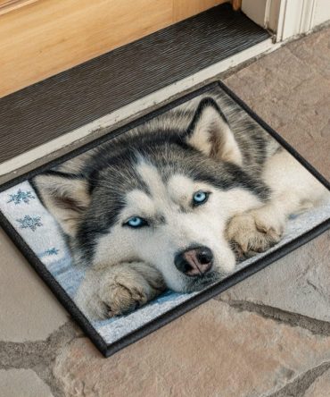 Husky Dreams Welcome Mat — Arctic Husky Dog Doormat For Porch, Entryway & Mudroom , Durable Weatherproof, Non-Slip Pet-Themed Mat