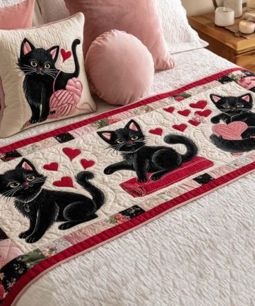 Love Purr Magic Quilted Bed Runner — Cute Cat & Heart Design, Soft Quilting For Pet Lovers, Machine Washable Accent