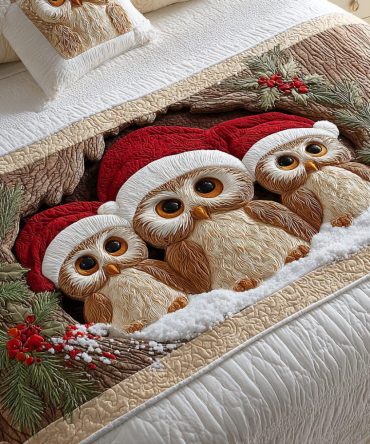 Woodland Eye Quilted Bed Runner — Playful Forest Motif Accent Throw For Queen & King Beds, Charming Rustic Bedroom Accent