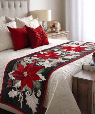 Festive Holiday Quilted Bed Scarf — Merry Garland Inspired Cotton-Blend Runner For Christmas Décor, Reversible & Machine-Washable