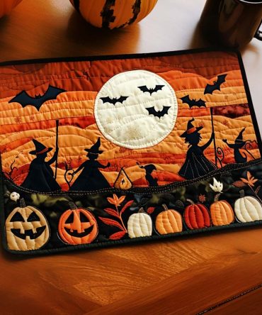 Moonlit Halloween Quilted Placemat — Spooky Moon & Bats Table Mat, Reversible, Heat-Resistant, Machine Washable, Party-Ready