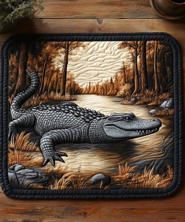 Northern Alligator Charm Quilted Placemats - Unique Reptile Table Mat, Durable Cotton Blend, Easy Care For Dining Rooms
