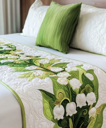 Quiet Meadow Bloom Quilted Bed Scarf — Botanical Floral Bed Runner For Tranquil Bedroom Styling, Lightweight & Machine Washable