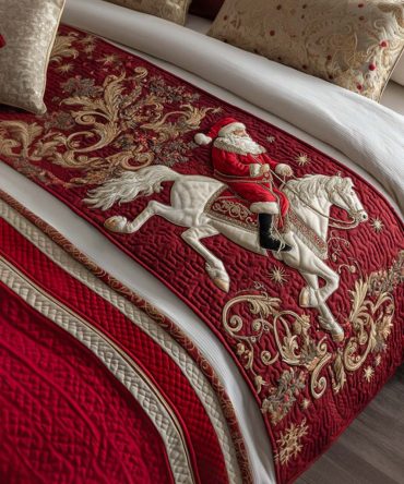 Regal Santa Ride Quilted Bed Runner – Vintage Santa Holiday Bedding Accent, Luxury Quilted Scarf For Beds, Charming Christmas Home Decor
