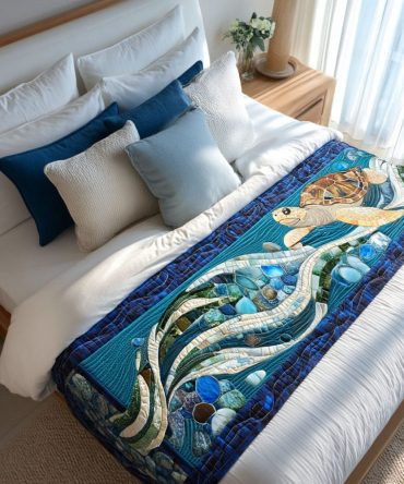 Water-Inspired Quilted Bed Runner — Calm Blue Accent For Modern Bedrooms, Lightweight, Reversible, Soft Cotton-Blend Finish