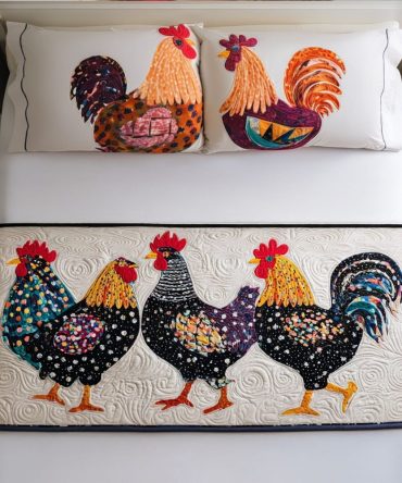 Radiant Rooster Quilted Bed Runner — Vibrant Country-Style Cotton Bed Scarf For Queen & King, Farmhouse Accent With Detailed Print, Reversible & Durable