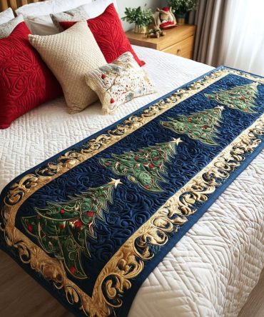 Regal Festive Quilted Bed Runner – Royal Christmas Bedding Accent With Rich Red & Gold Details, Durable Cotton-Blend Finish
