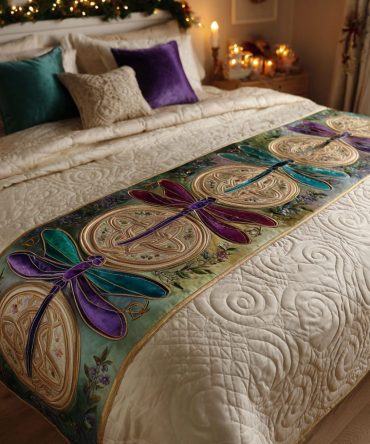 Royal Plum Quilted Bed Runner - Luxurious Deep Plum Bed Scarf For Elegant Bedrooms, Rich Color, Soft Quilting & Easy-Care Fabric