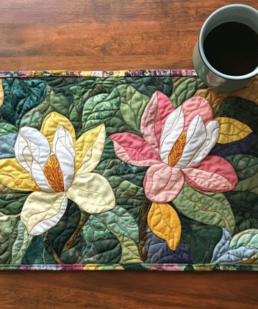 Rustic Magnolia Quilted Placemat — Timeless Magnolia Cotton Table Protector, Insulated Quilting & Easy-Care for Country Chic Dining