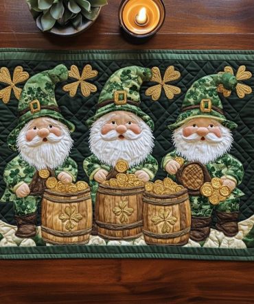 Emerald Clover Quilted Dining Placemat — Festive Shamrock Accent, Durable Padded Mat for St. Patrick’s Day and Everyday Charm