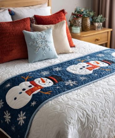 Snowflake Delight Quilted Bed Scarf — Elegant Winter Bed Runner With Snowflake Motif, Cozy Reversible Accent For Seasonal Decor