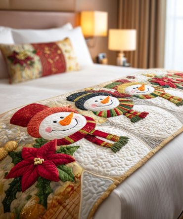 Snowman Cheer Quilted Bed Runner — Whimsical Holiday Bed Scarf With Playful Snowman Design, Quilted Festive Bedroom Accent
