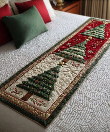 Snowy Magic Quilted Bed Runner - Winter Wonderland Bedding Accent, Reversible Quilted Throw For Queen & King Beds, Soft & Machine Washable