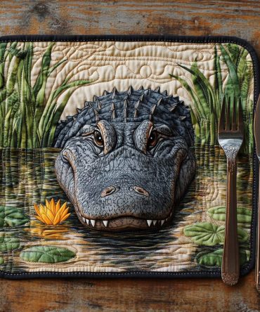 Southern Alligator Swamp Quilted Placemat — Bold Bayou Design for Themed Tables, Durable Cotton, Insulating & Machine Washable