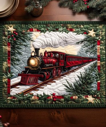 Starlight Rails Modern Quilted Dining Mat — Geometric Star Rail Pattern, Heat-Resistant Cotton Blend Placemat, Sleek Table Protection & Easy Care