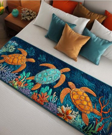 Playful Turtle Quilted Bed Runner — Bright Coastal Accent With Whimsical Turtle Motifs, Reversible Cotton-Blend For Kids & Coastal Homes