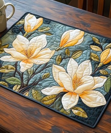 Sunset Magnolia Quilted Placemat — Warm Magnolia Floral Cotton Table Mat, Heat-Resistant Quilting & Machine Washable for Stylish Tables