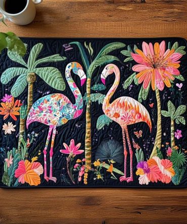 Tropical Duo Palm Quilted Placemat — Lush Palm Leaf Dining Mat, Vibrant Table Decor for Kitchen & Outdoor Entertaining