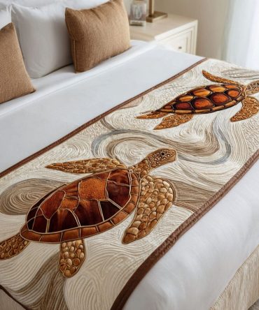 Coastal Turtle Dunes Quilted Bed Scarf - Nautical Cotton-Blend Bed Runner For Beach House Décor, Reversible & Machine Washable