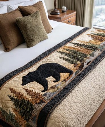 Woodland Wanderers Quilted Bed Scarf — Charming Animal & Tree Motif Cotton Bed Runner For Nature-Themed Bedrooms, Machine-Friendly